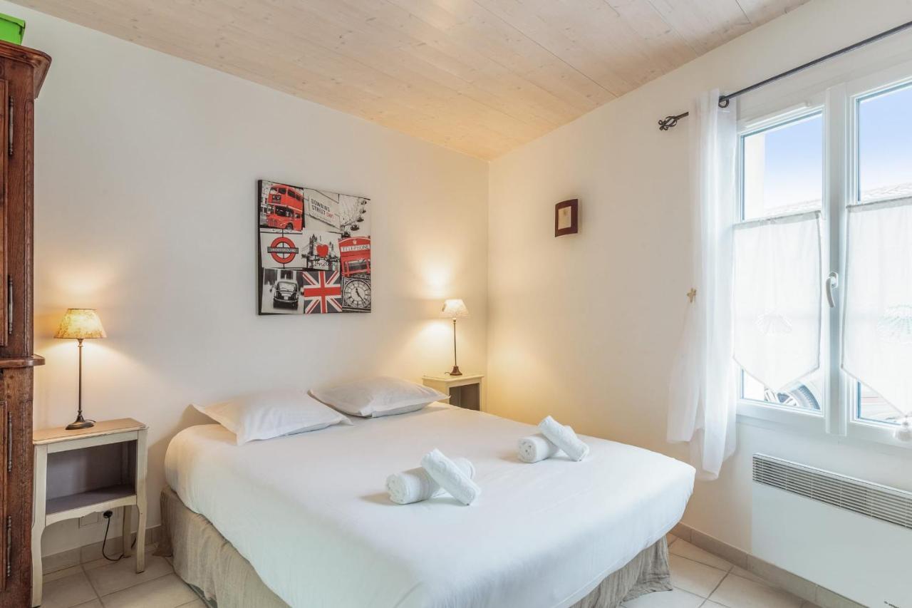 Nice Studio With Veranda Nearby The Beach In La Flotte - Welkeys Eksteriør billede